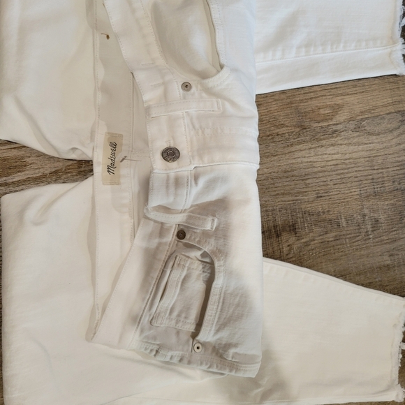 Madewell High Rice  Skinny CropThread White Skinny Distressed Jeans - Picture 5 of 13